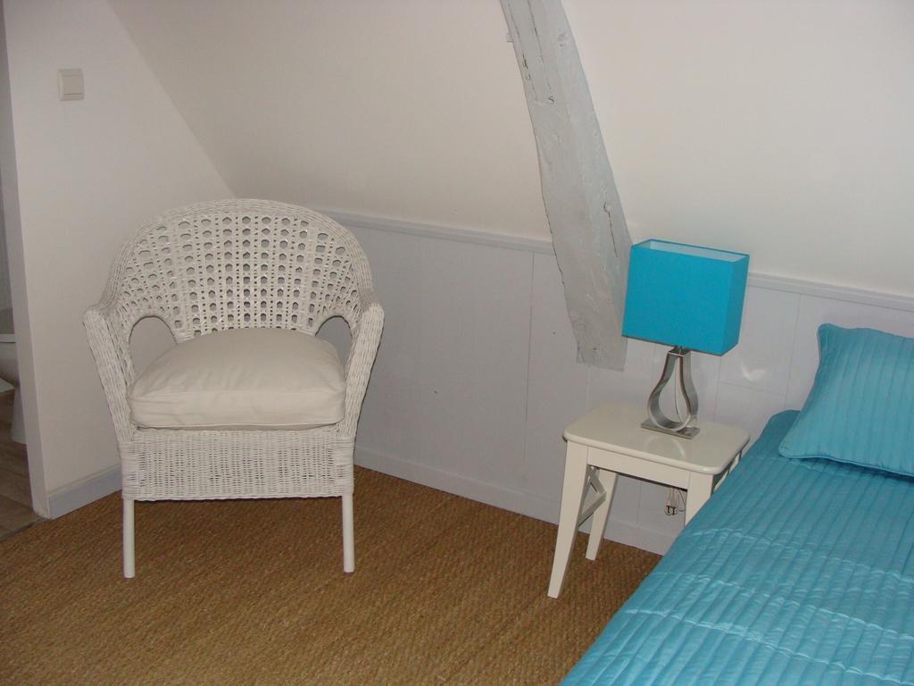 Goustranville Le Vieux Castel Bed & Breakfast 部屋 写真