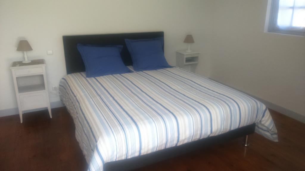 Goustranville Le Vieux Castel Bed & Breakfast エクステリア 写真